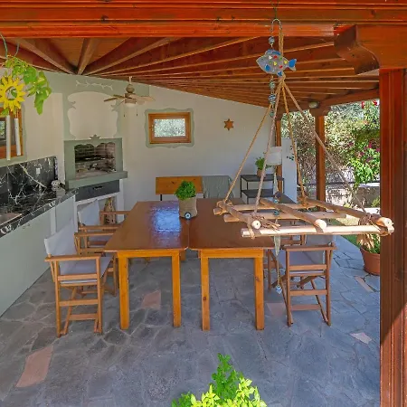 Apartamento Omalia Prínos